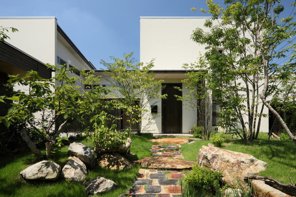 gardenlife-s39-01